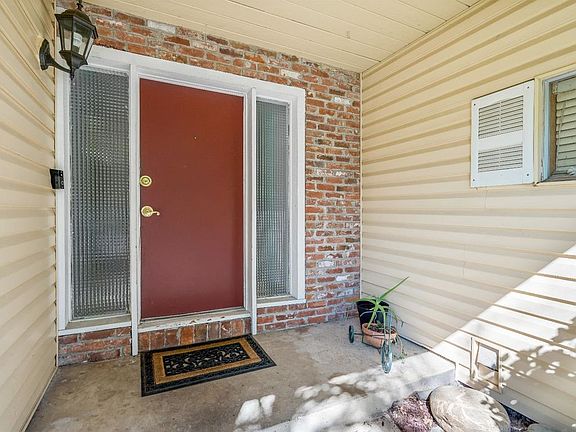 4th image of 5707 Mariposa Ave