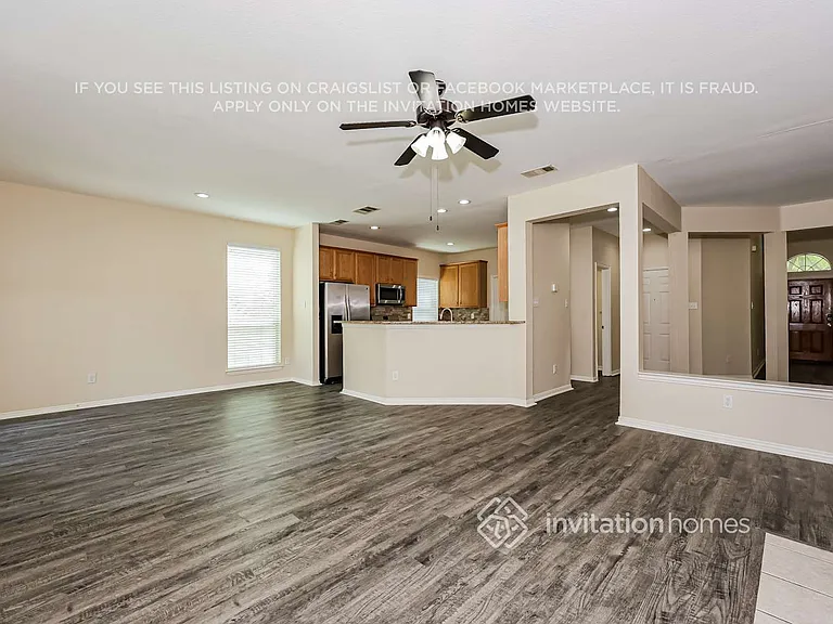 11732 Latania Ln — Photo 5
