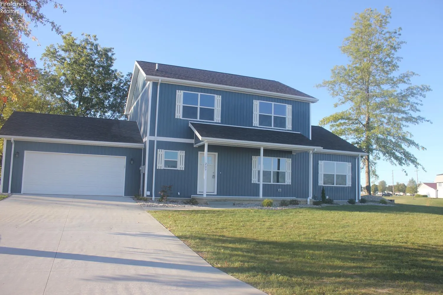 203 Caleb Dr photo 1