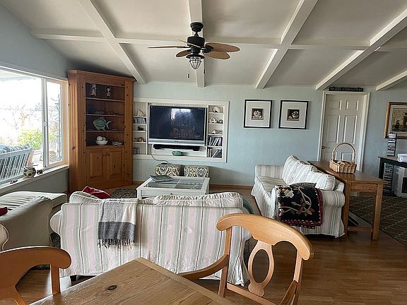 3rd image of 1900 S Main St Unit 36