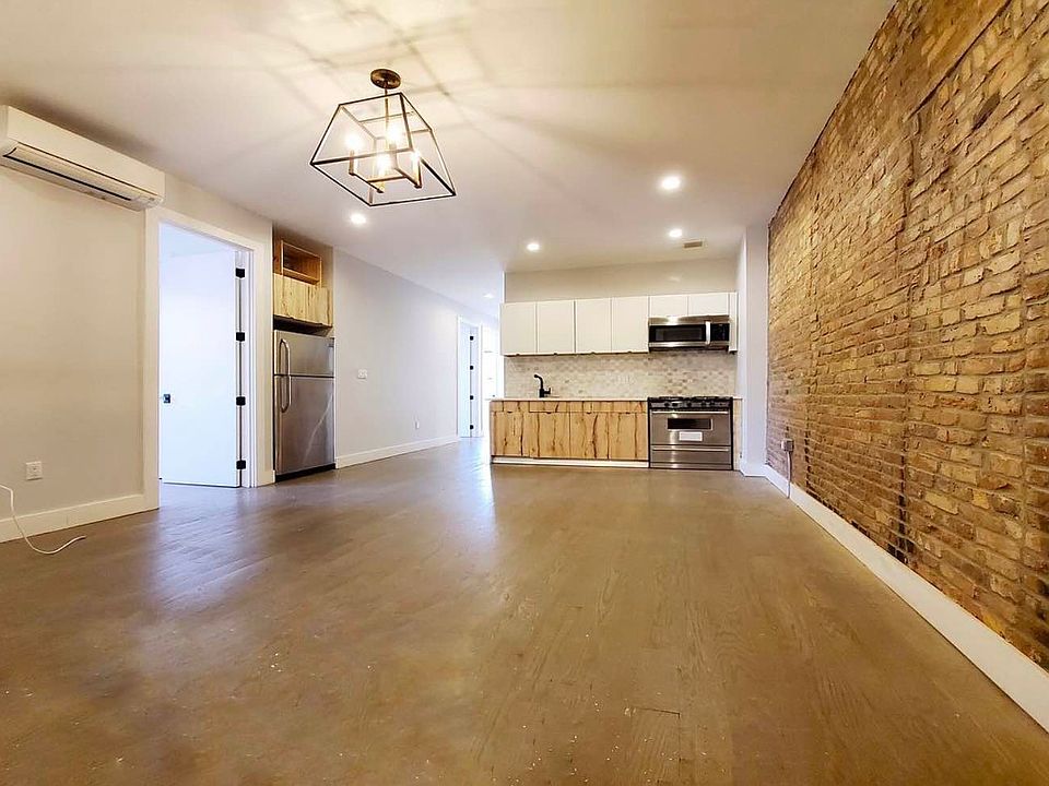 1st image of 835 Dekalb Ave APT 2R