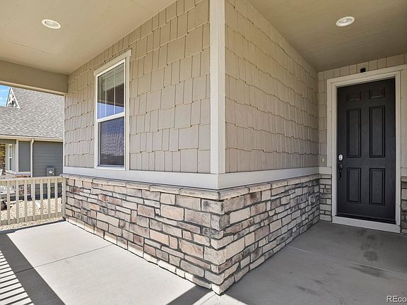 3rd image of 42383 Glen Abbey Dr