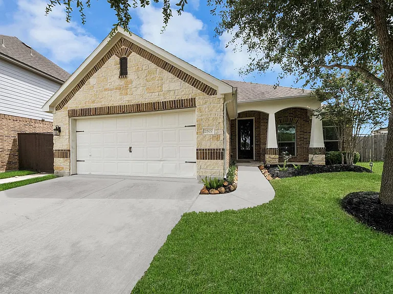 2527 Horned Owl Dr — Photo 41