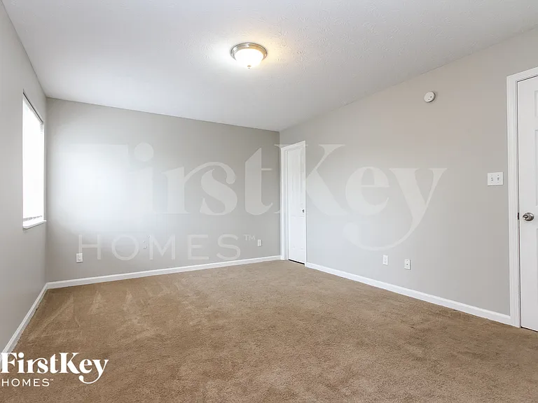 1921 E Werges Ave — Photo 7