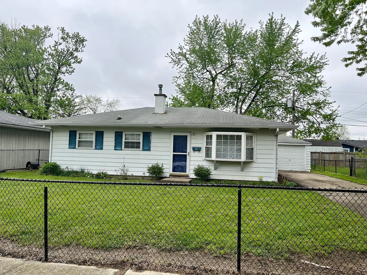 4108 Alberta St photo 1