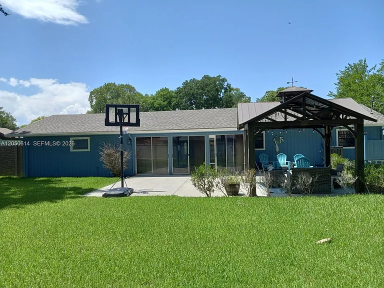 781 Little Pine Dr — Photo 5