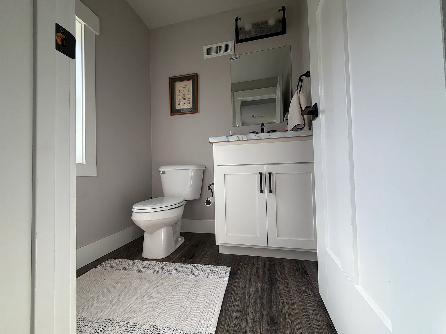 2 bed, 2.5 bath, 1750 sqft, $3,300 — Photo 2