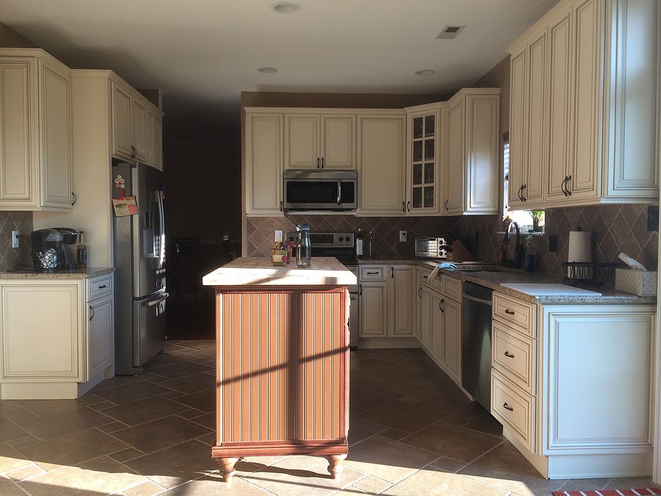 2nd image of 3853 W Brandon Way
