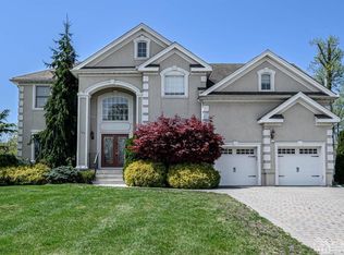 104 Autumn Rd, Matawan, NJ 07747