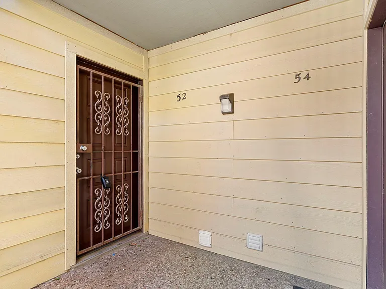 9350 Country Creek Dr #52 — Photo 7