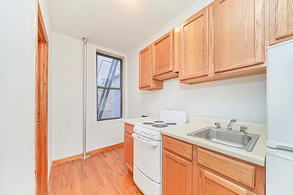 Rented by Living New York | media 12