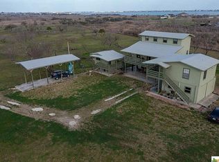 328 Old Salt Lake Rd, Rockport, TX 78382