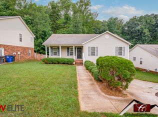 1711 Hawkcrest Ln, Winston Salem, NC 27127