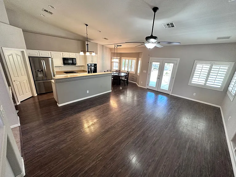 5317 Blue Evergreen Ave — Photo 11