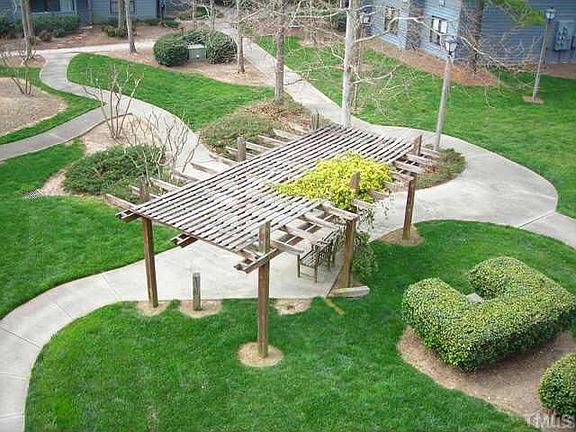 2nd image of 600 Audubon Lake Dr APT 8C23