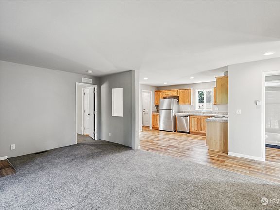 5th image of 22125 S River Drive