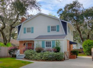 111 Peachtree St, Saint Simons Island, GA 31522