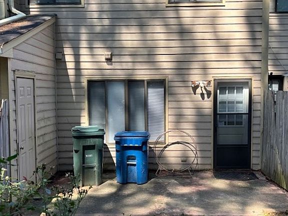 2nd image of 2420 Stadium Dr APT E