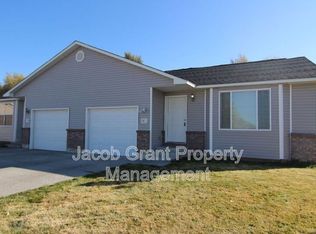 4472 Dixie St, Idaho Falls, ID 83401