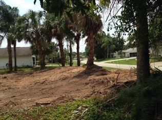 829 George St, Sebastian, FL 32958