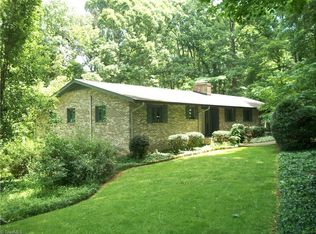 204 Nutwood Dr, Jamestown, NC 27282