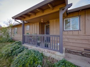 19451 Orchard Ln, Redding, CA 96002