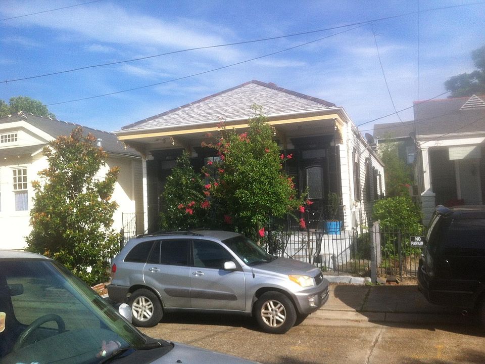 1st image of 2358 Annunciation St