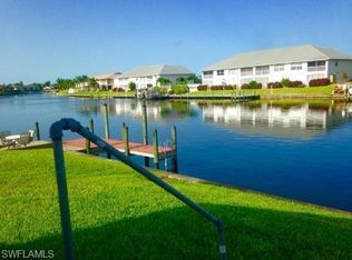 3818 SE 12th Ave, Cape Coral, FL 33904
