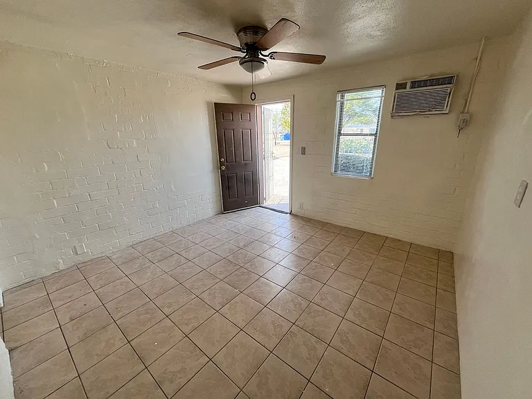 2203 E Benson Hwy — Photo 2