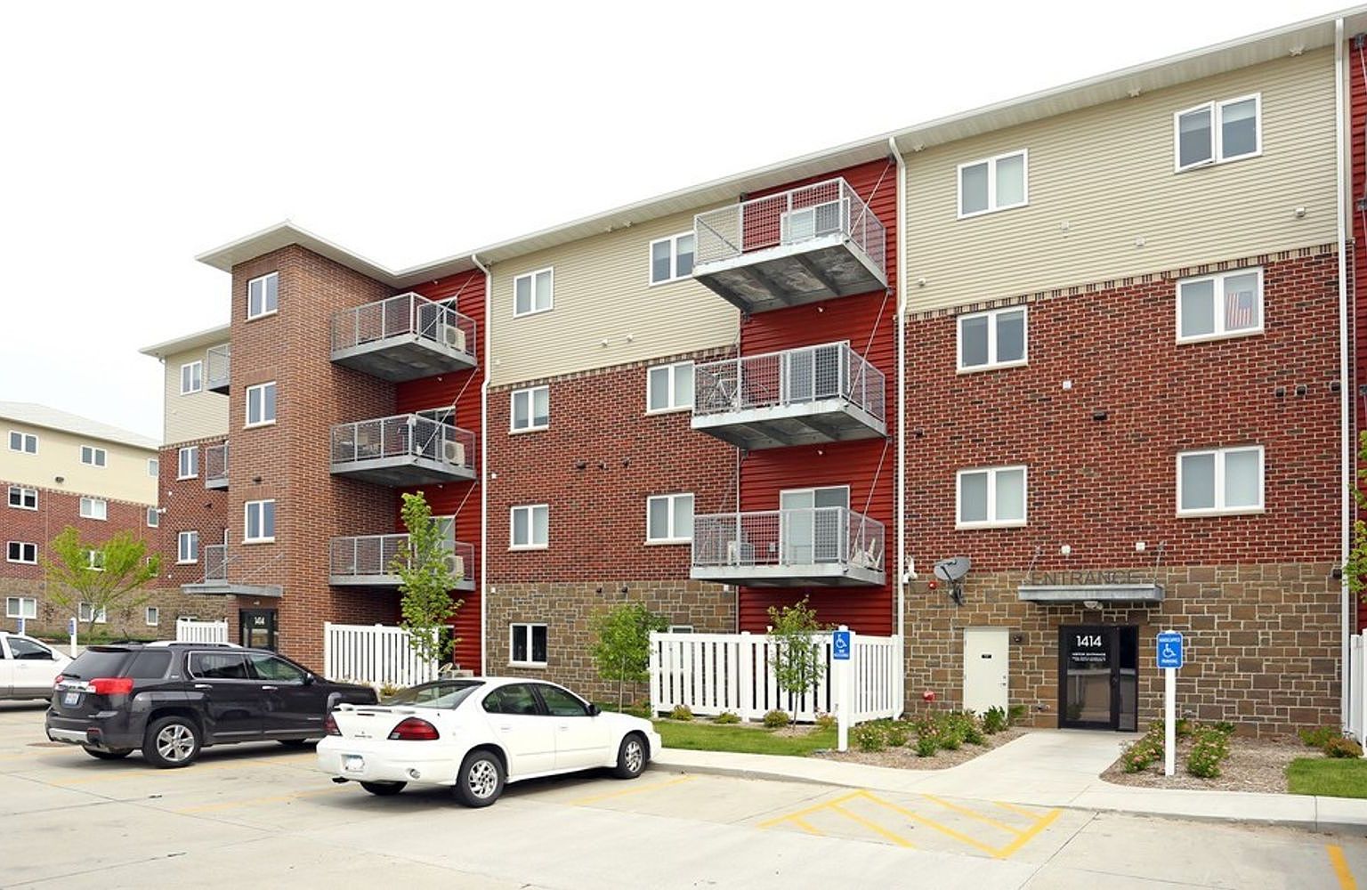 1414 Adventureland Dr NW 6102, Altoona, IA 50009 Zillow