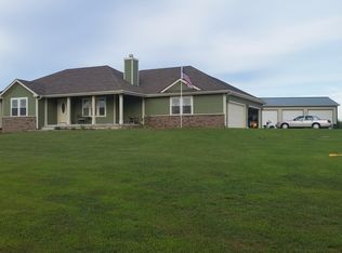 3112 SW Carlson Rd, Topeka, KS 66614