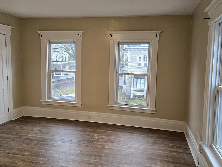 130 Merriam Ave #2 — Photo 12