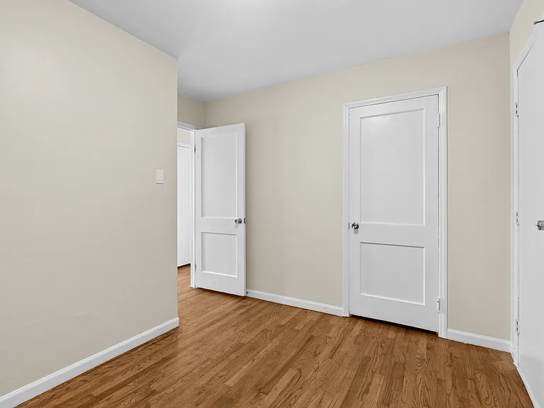 3203 Goodrich St — Photo 3