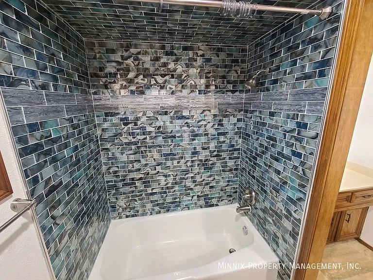 4005 Saint Andrews Dr — Photo 13