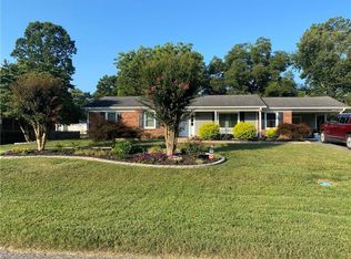 2436 Wickham Rd, Kernersville, NC 27284