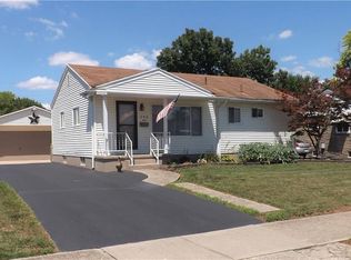 293 Spinning Rd, Dayton, OH 45431