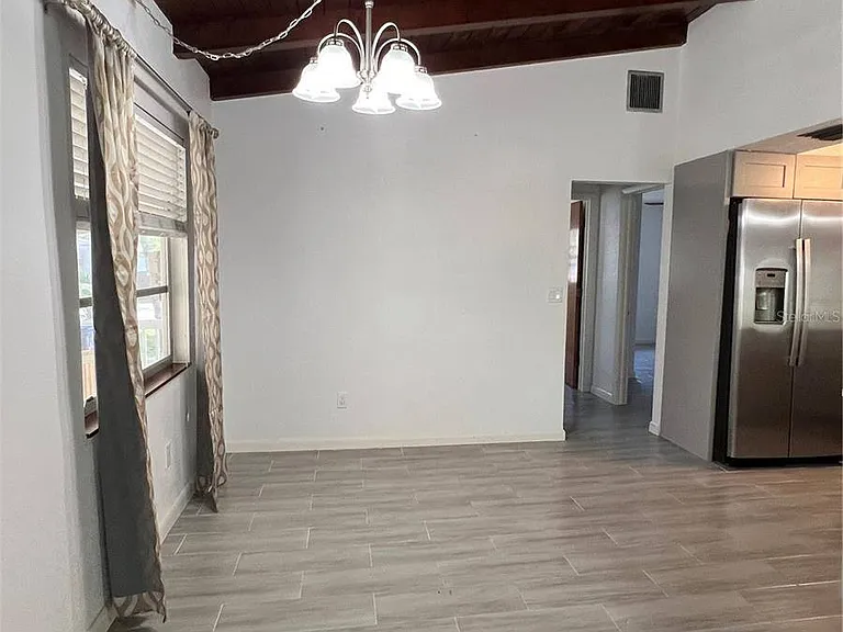 50 Palm Dr — Photo 7
