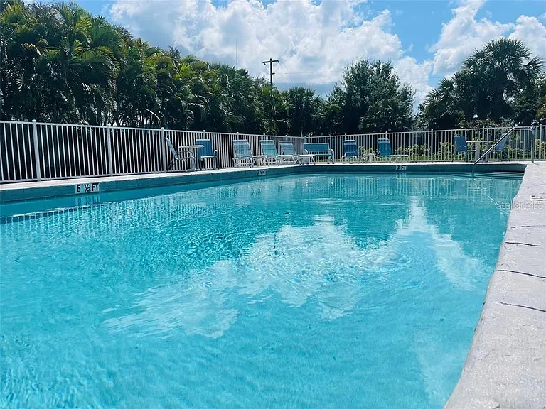 6527 Hamlet Dr #26-A — Photo 17