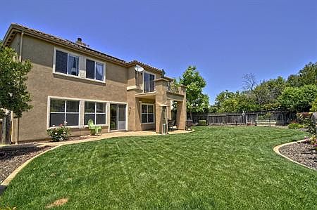 Spacious Backyard