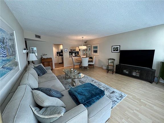 4th image of 4010 Galt Ocean Drive #1515