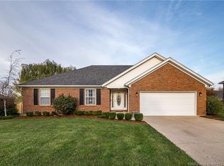 3508 Flagstaff Dr, Jeffersonville, IN 47130