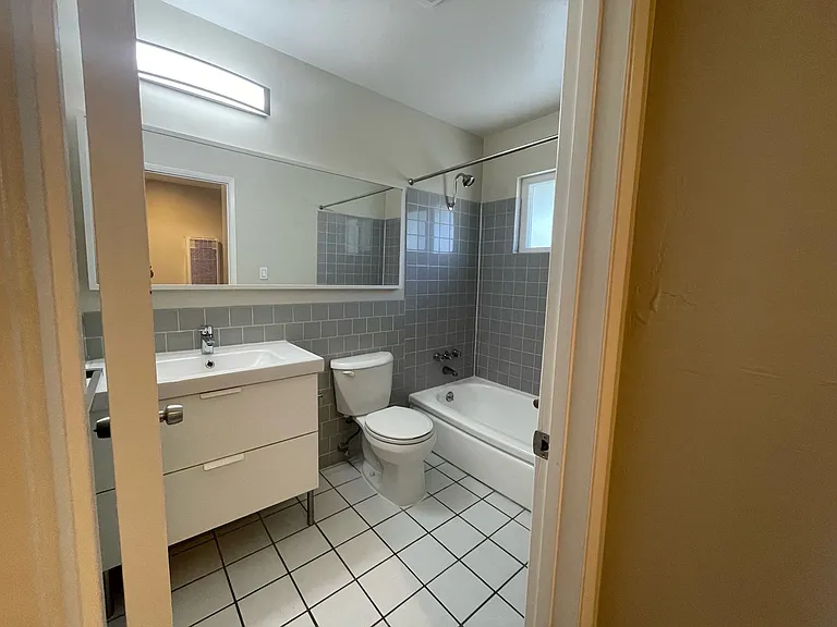 550 N. Fair Oaks Ave — Photo 21