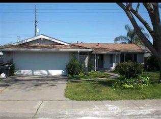7001 Flamingo Way, Sacramento, CA 95828