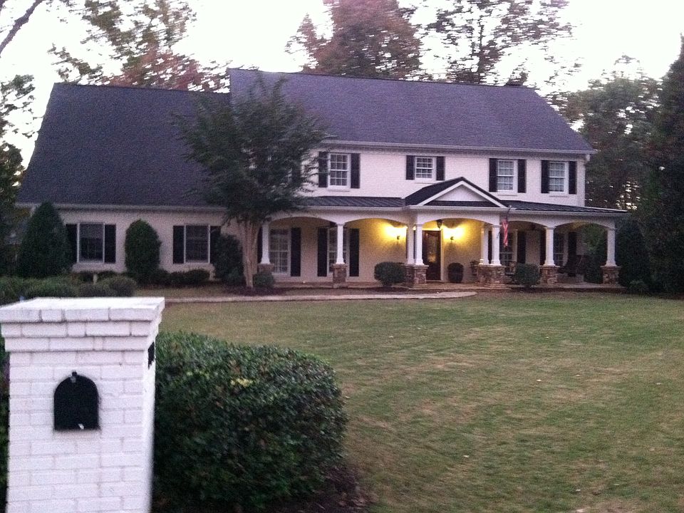 Beautiful home on large lot