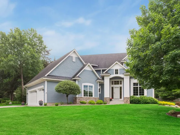 6625 Walnut Dr, Mound, MN 55364