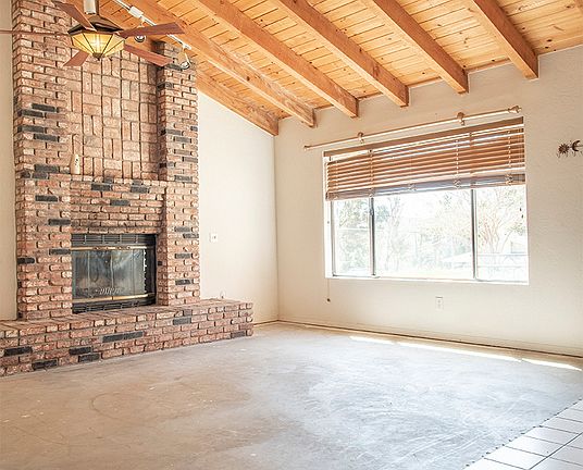 2nd image of 49068 Park Ave