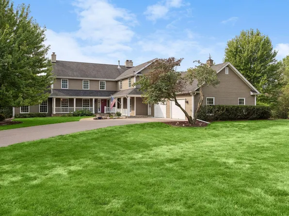 2350 Longview Cir, Long Lake, MN 55356