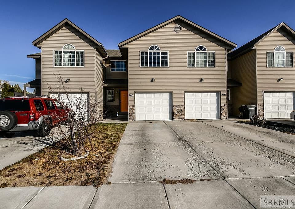 1st image of 2071 Dakota Ln