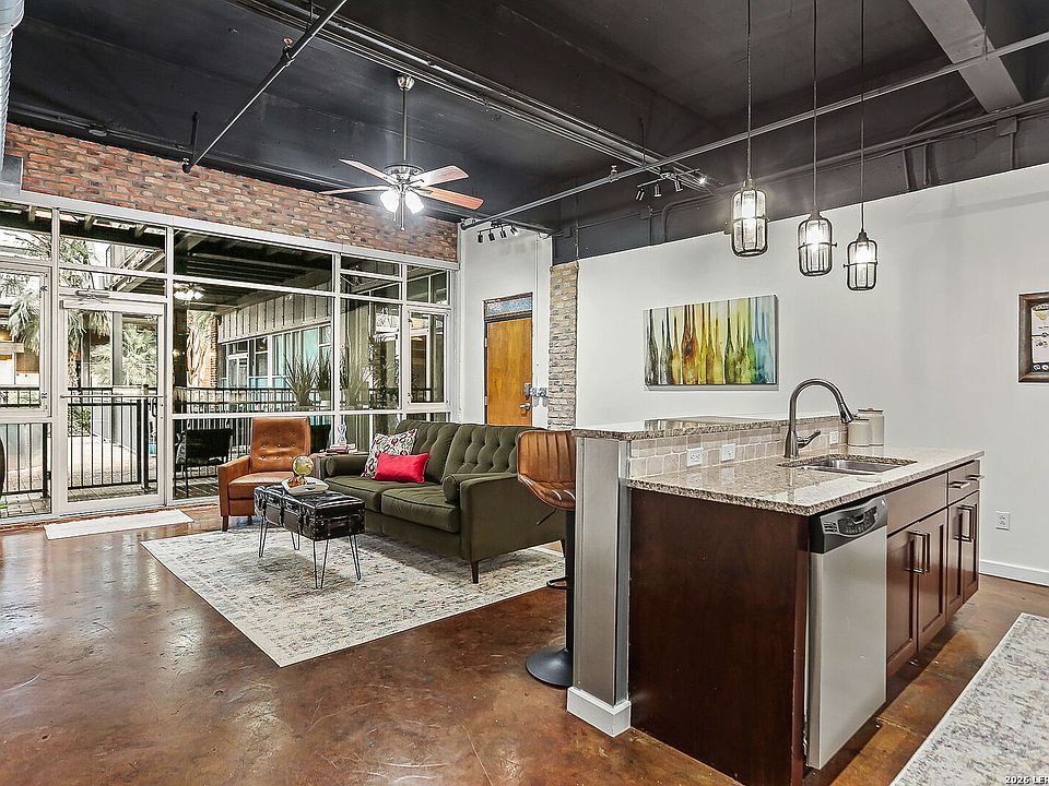 1st image of 1339 S FLORES ST #106