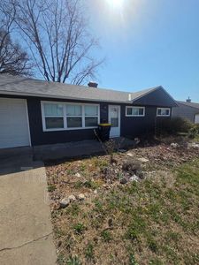 11127 Blue Ridge Blvd, Kansas City, MO, 64134